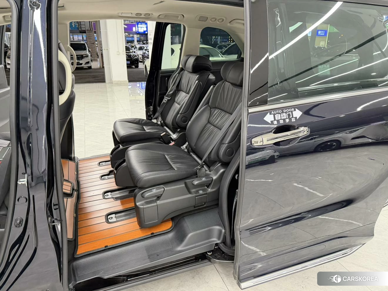 Honda Odyssey id 4454702 из Китая 8