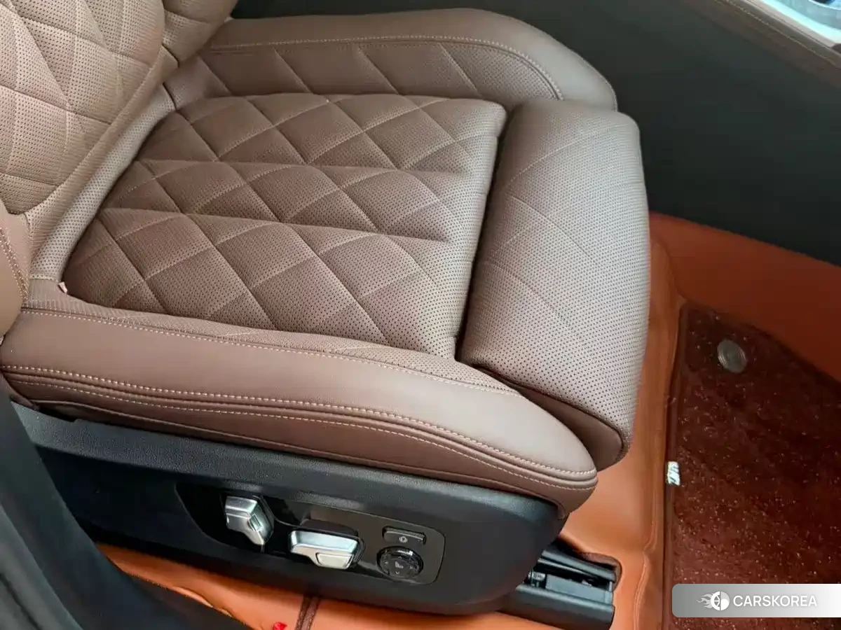 BMW X7 id 4655201 из Китая 8