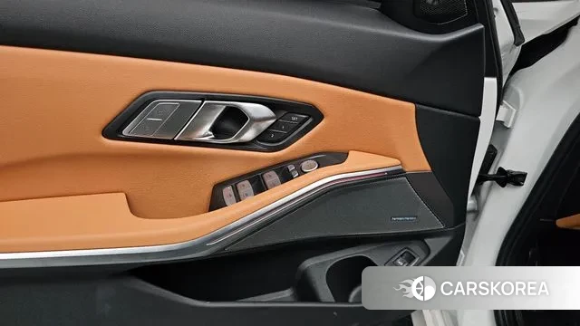 BMW 3 Series (G20) id 3305121 из Кореи 8