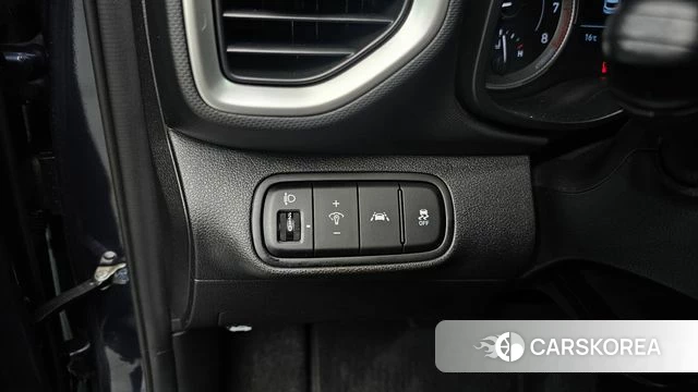 Hyundai Venue id 4284502 из Кореи 8