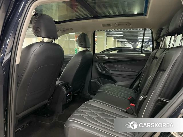 Volkswagen Tiguan L id 4256213 из Китая 8