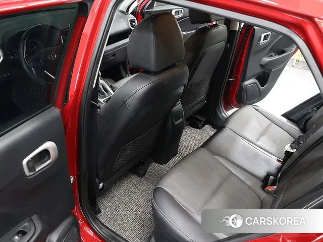 Hyundai Venue id 3302369 из Кореи 8