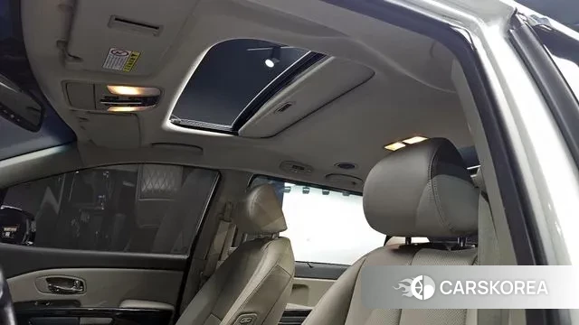 Kia All New Carnival id 3445136 из Кореи 8