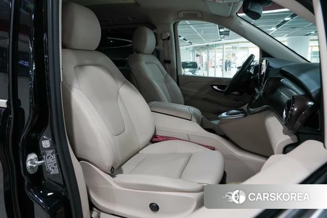 Mercedes-Benz V-class id 4275537 из Китая 8
