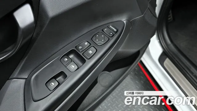 Hyundai Veloster (JS) id 2400842 из Кореи 8