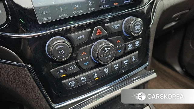 Jeep Grand Cherokee id 4203580 из Кореи 8