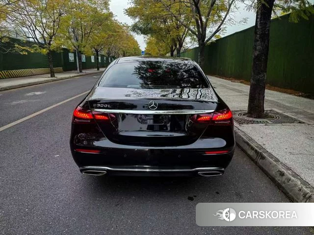 Mercedes-Benz E-class id 4265002 из Китая 8