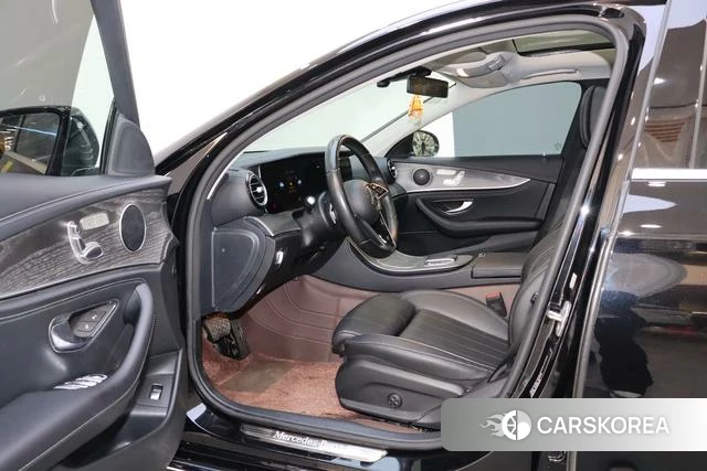 Mercedes-Benz E-class id 4265368 из Китая 8