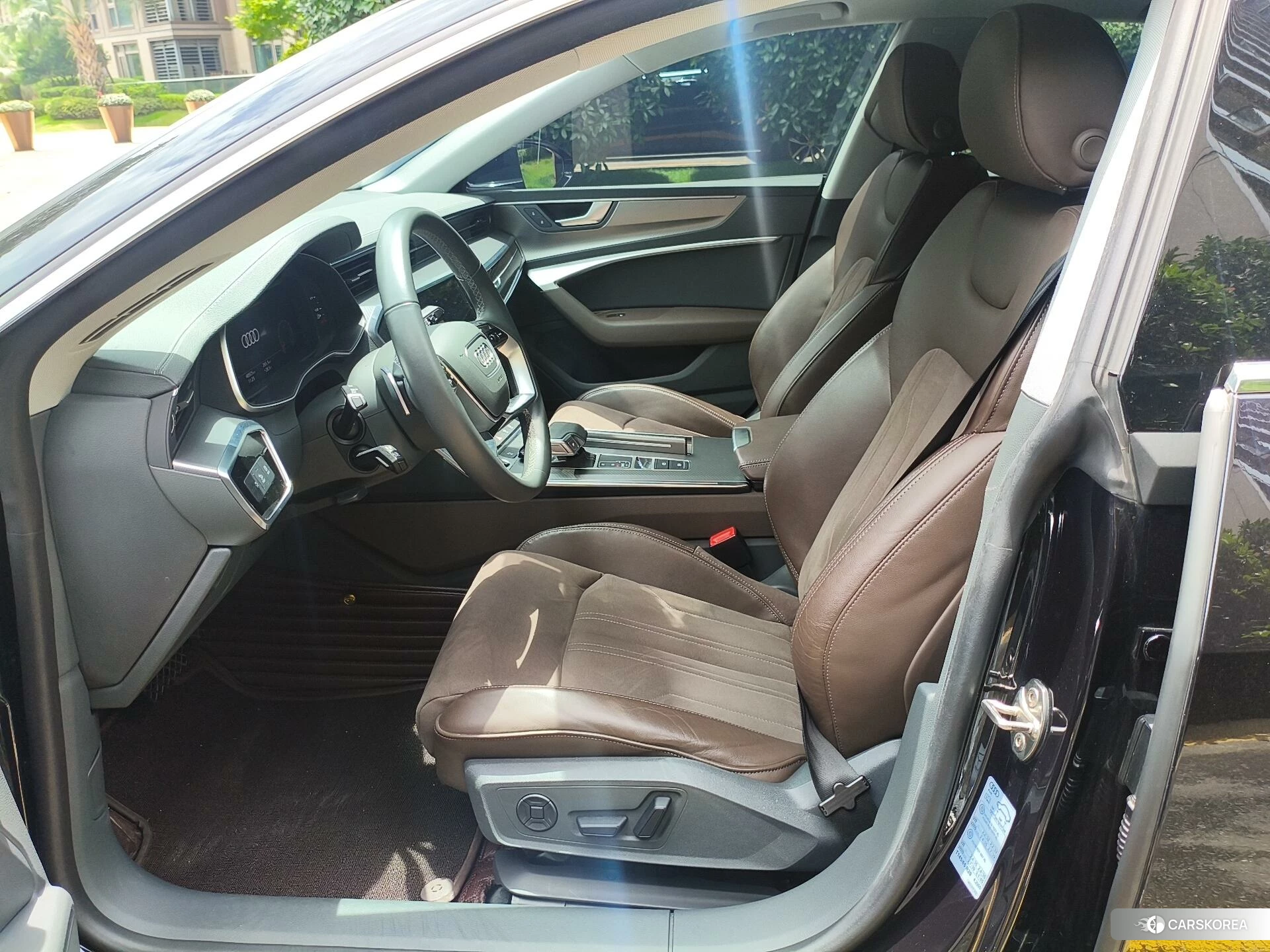 Audi A7L id 4479270 из Китая 8