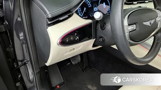 Genesis GV70 id 3562042 из Кореи 8