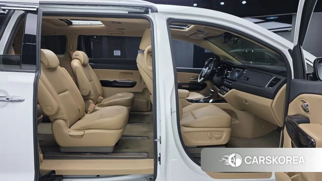 Kia The New Carnival id 4286170 из Кореи 8