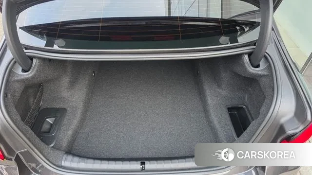 BMW 5 Series (G30) id 3463122 из Кореи 8