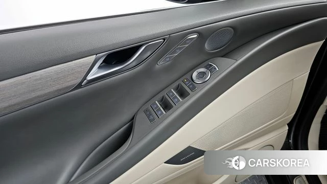 Genesis G80 (RG3) id 4302379 из Кореи 8