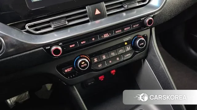 Kia The New Niro id 3687109 из Кореи 8