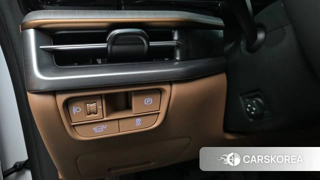 Hyundai Grandeur (GN7) id 4613257 из Кореи 8