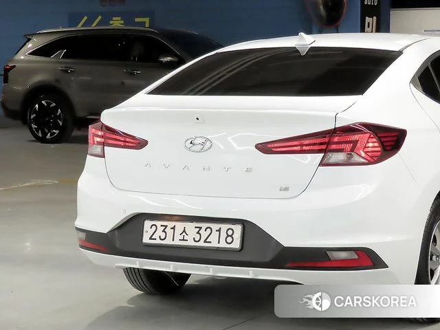 Hyundai The New Avante AD id 3823905 из Кореи 8