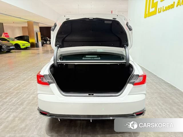 Toyota Camry id 4359135 из Китая 8