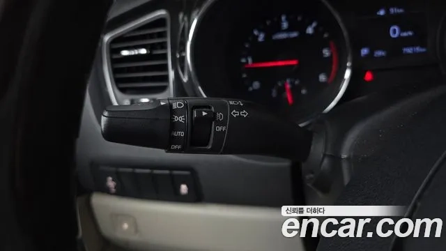 Kia The New Carnival id 2912971 из Кореи 8