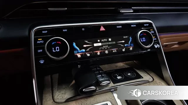 Genesis GV80 id 2968882 из Кореи 8