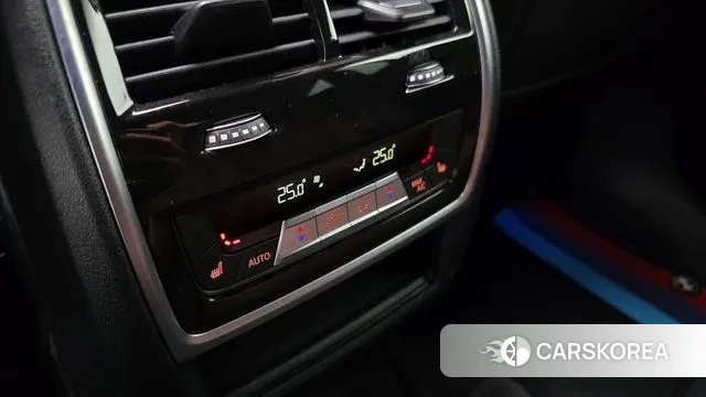 BMW X6 (G06) id 3539647 из Кореи 8