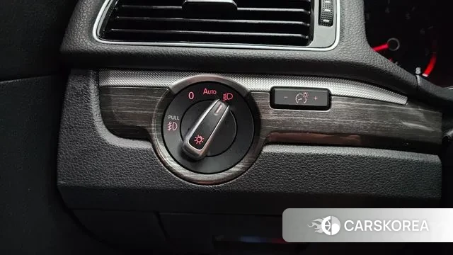 Volkswagen The New Passat id 3039341 из Кореи 8