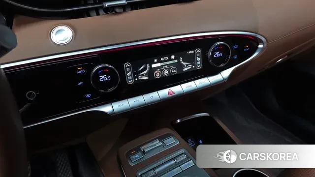 Genesis GV70 id 3342229 из Кореи 8