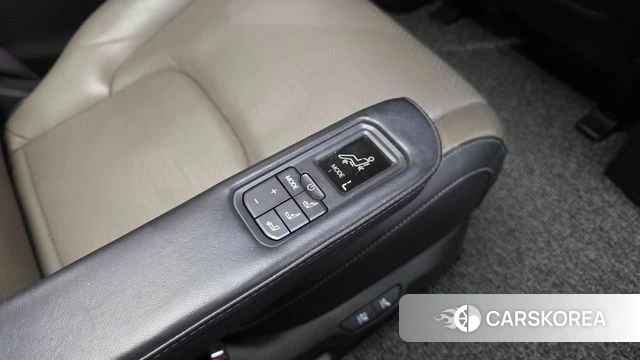 Kia The New Carnival 4th Generation id 4368934 из Кореи 8