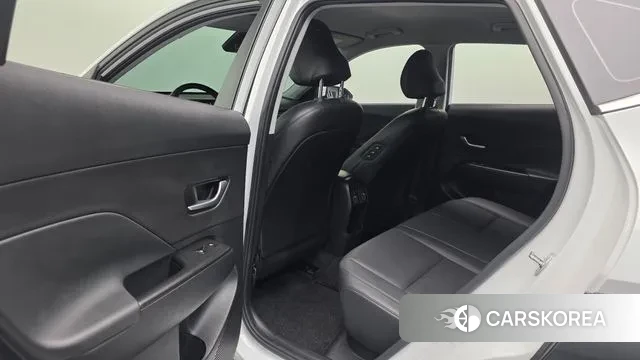 Hyundai Kona (SX2) id 3758112 из Кореи 8