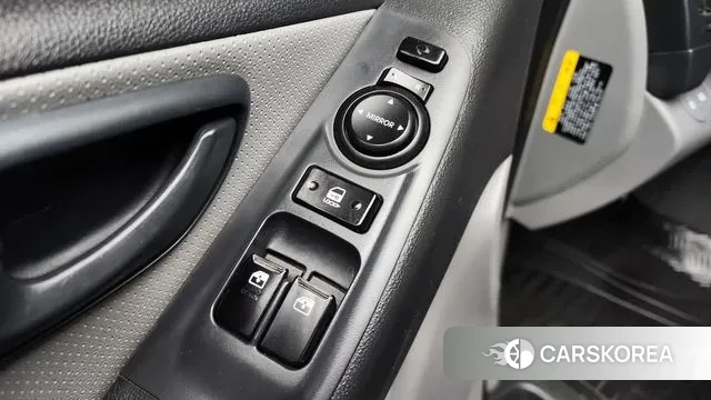 Hyundai The New Grand Starex id 3095827 из Кореи 8