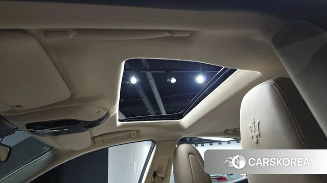 Maserati Ghibli id 4737633 из Кореи 8