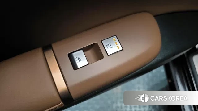 Hyundai Grandeur (GN7) id 3644943 из Кореи 8