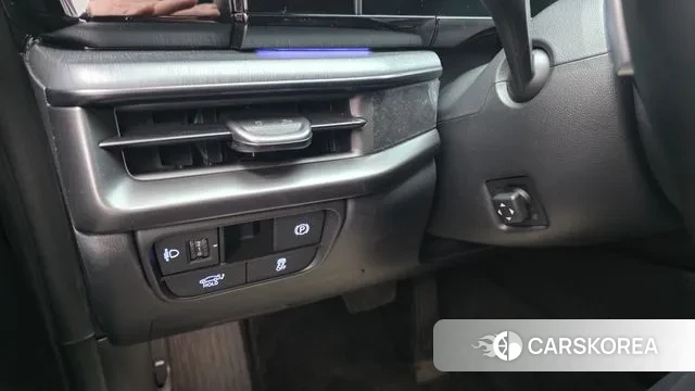 Hyundai Grandeur (GN7) id 3674680 из Кореи 8