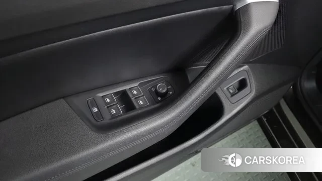 Volkswagen Passat GT (B8) id 3588550 из Кореи 8