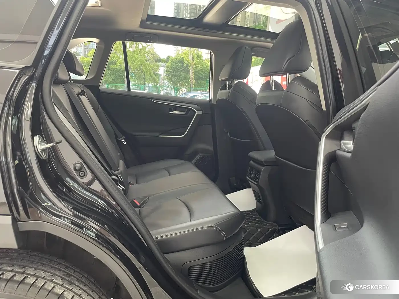 Toyota Wildlander id 4653949 из Китая 8