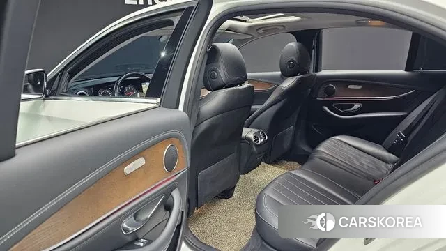 Mercedes-Benz E-Class W213 id 3541182 из Кореи 8