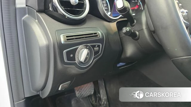 Mercedes-Benz C-Class W205 id 4496118 из Кореи 8