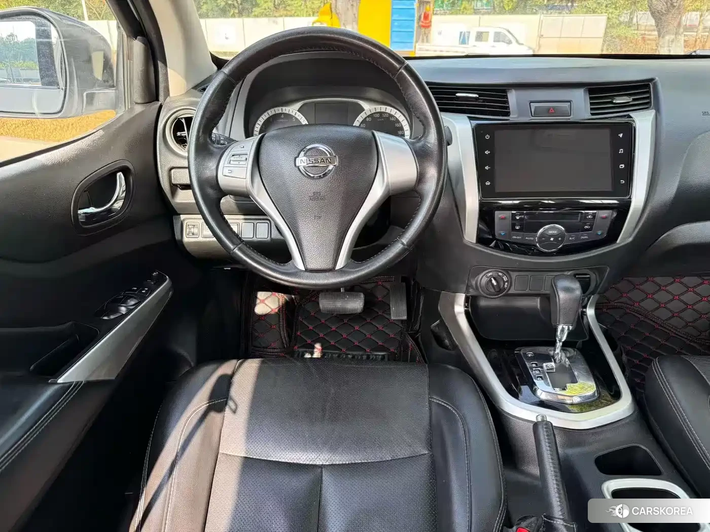 Nissan Navara id 4559780 из Китая 8