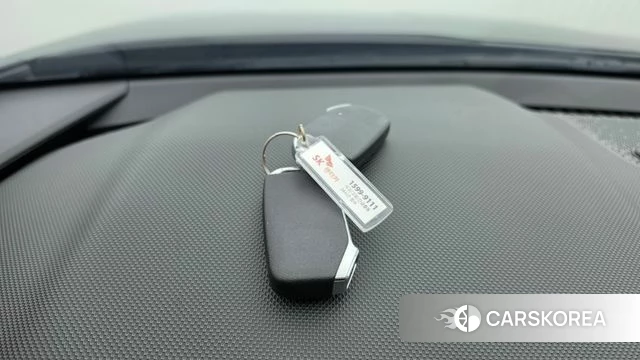Kia Di Ol Nu Niro id 4929164 из Кореи 8