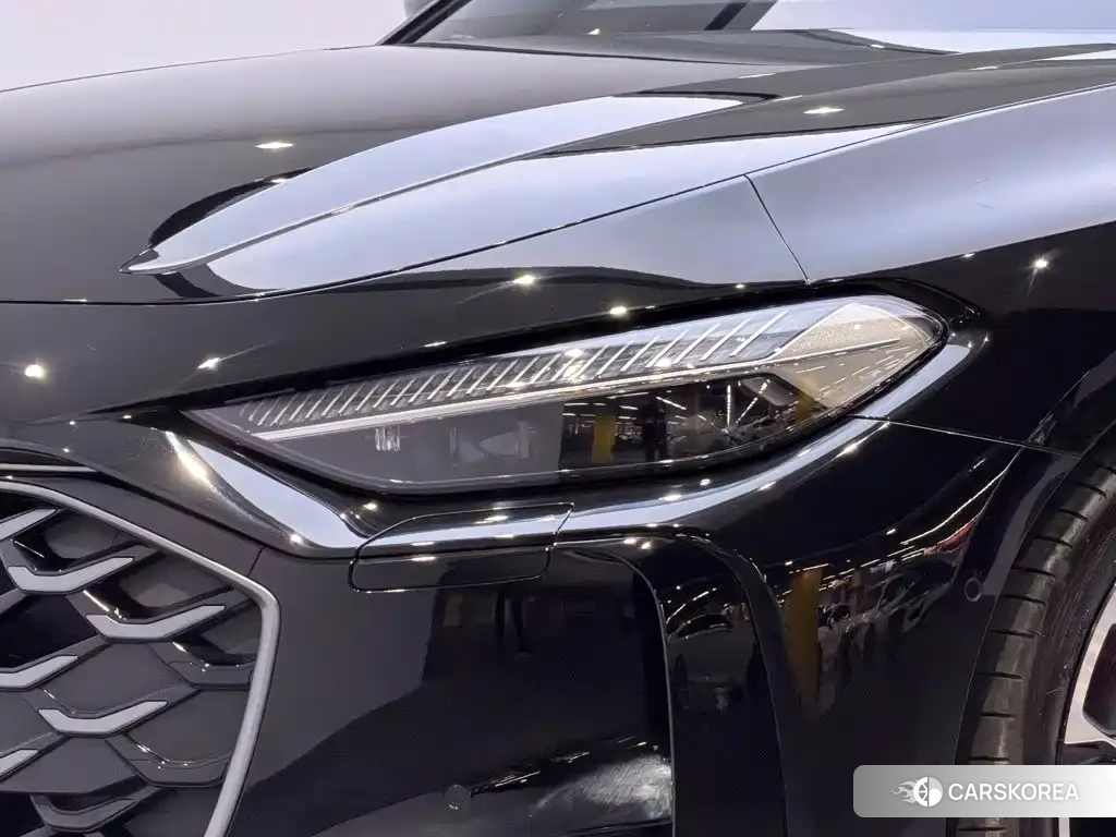 Audi A5L id 4629150 из Китая 8