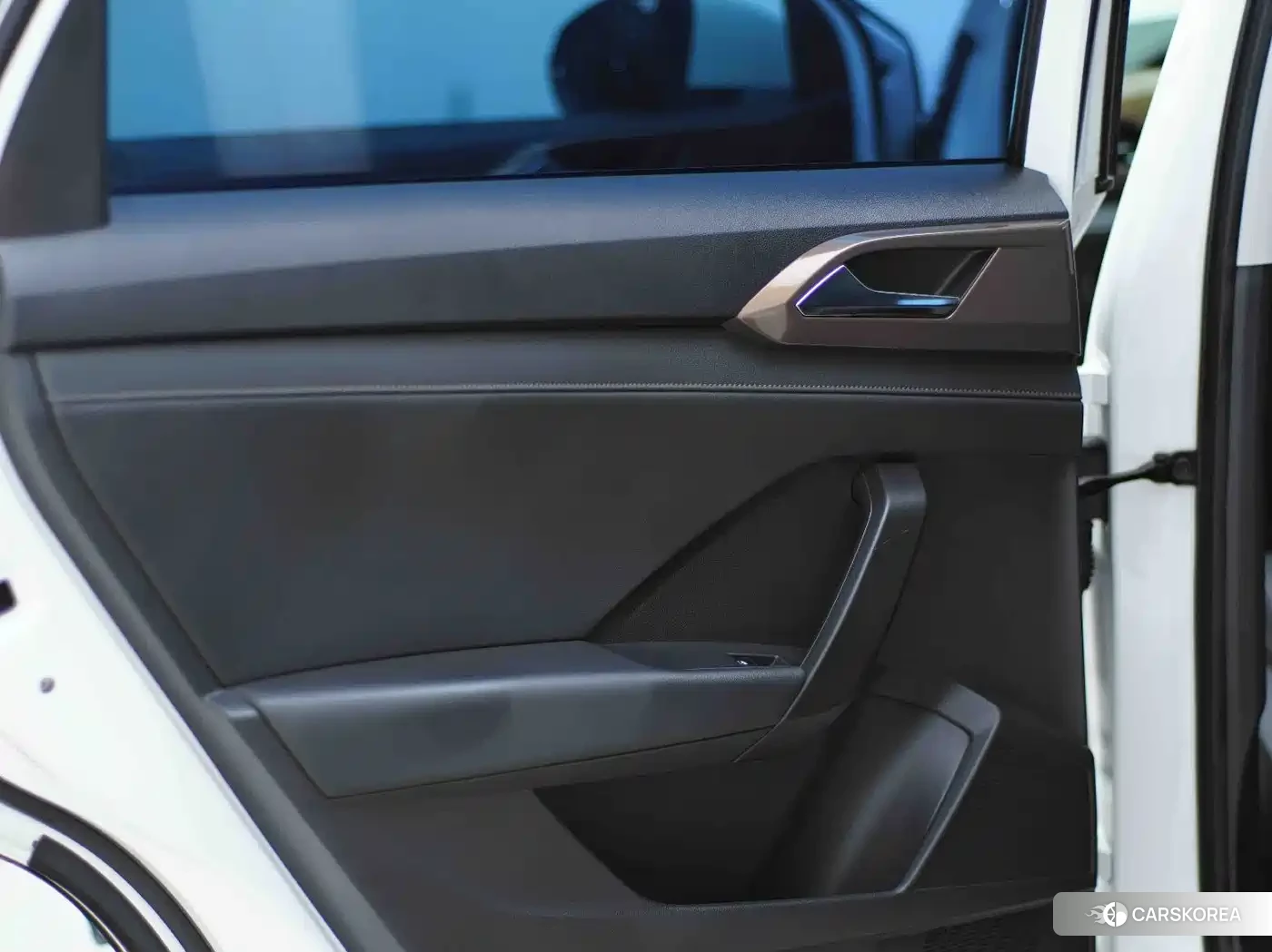 Volkswagen Tharu id 4653812 из Китая 8