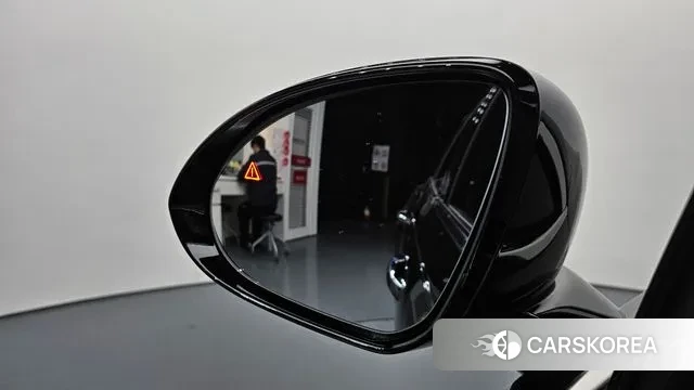 Genesis GV70 id 3788441 из Кореи 8