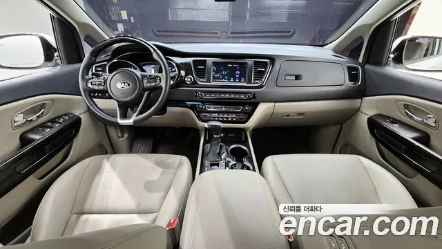 Kia The New Carnival id 2641026 из Кореи 8