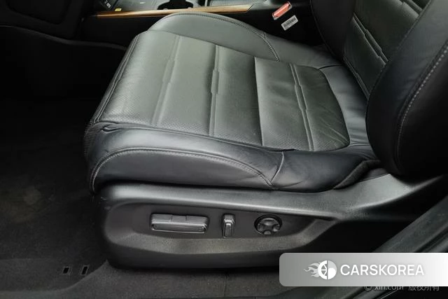 Honda CR-V id 4300411 из Китая 8