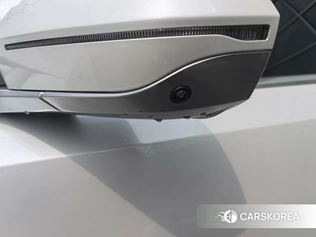BMW 5 series id 4329190 из Китая 8