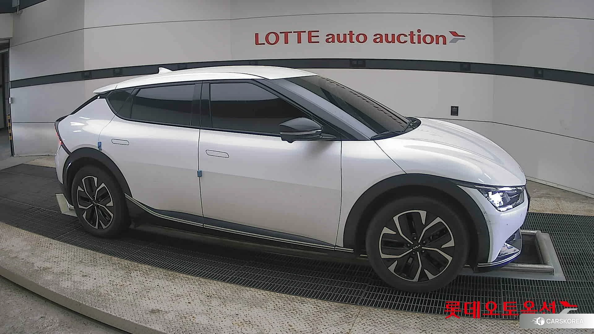 Kia EV6 id 4289570 из Кореи 8