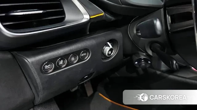 McLaren Artura id 3052837 из Кореи 8