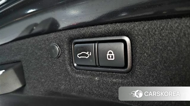 Kia K7 Premier id 3833617 из Кореи 8