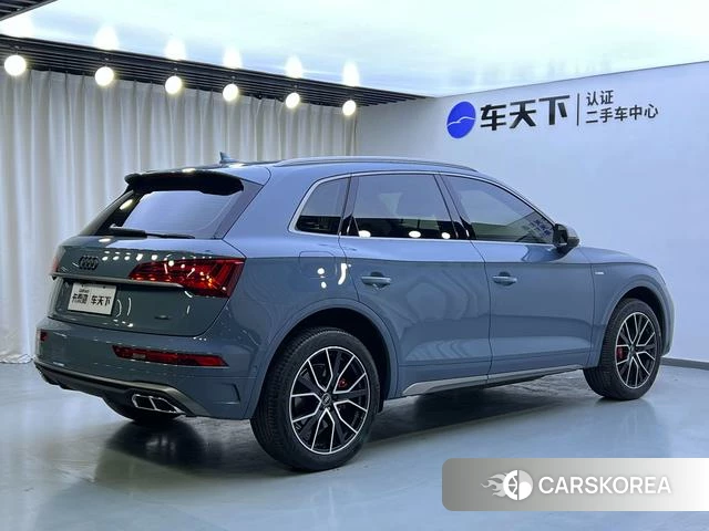 Audi Q5L id 4228468 из Китая 8