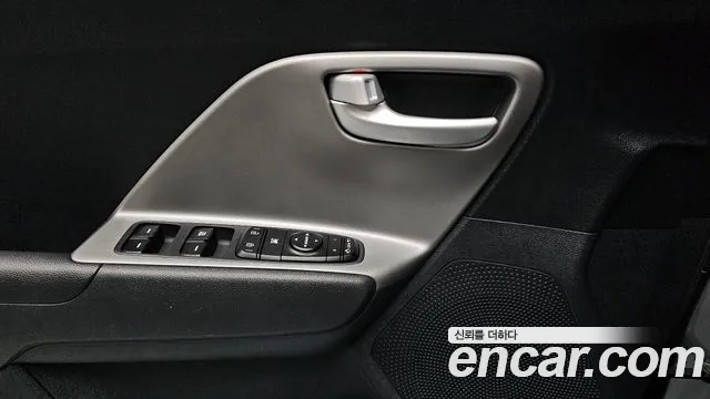 Kia The New Niro id 2796886 из Кореи 8