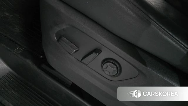 Hyundai Staria id 3859970 из Кореи 8